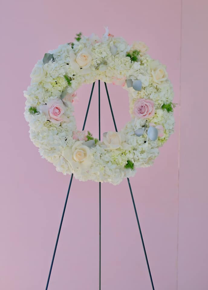 Standing spray funeral flowers San Jose