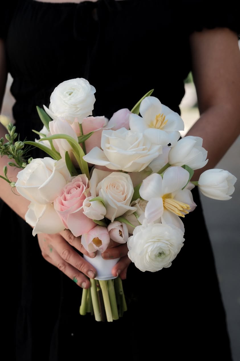 Wedding flowers custom design